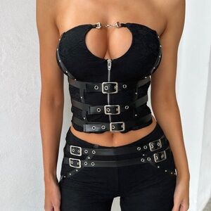 Outcast Gigi Top Black